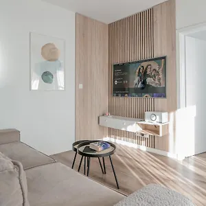Tuyo Bokserska Apartament